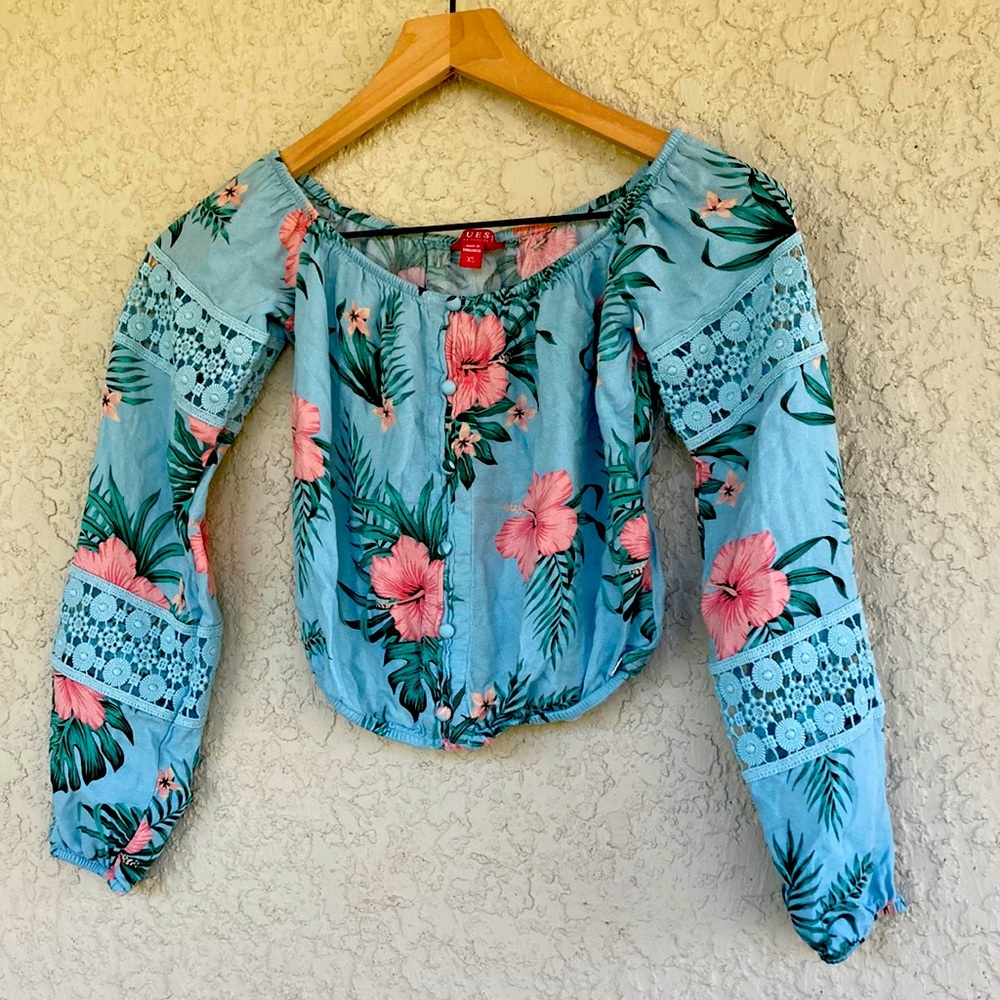 Guess Top